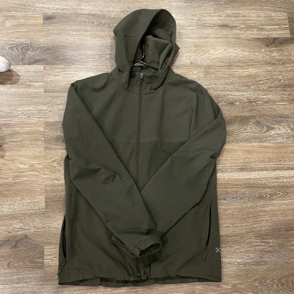 Lululemon lightweight jacket medium